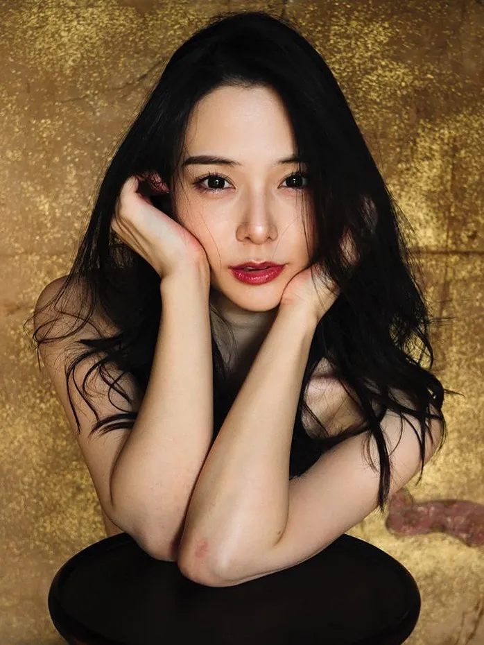 Yoshitaka Nene นักแสดงหนังผู้ใหญ่ ตัวเล็ก ไฟหน้าใหญ่ เสียงดี 49