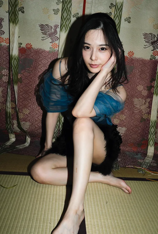 Yoshitaka Nene นักแสดงหนังผู้ใหญ่ ตัวเล็ก ไฟหน้าใหญ่ เสียงดี 36