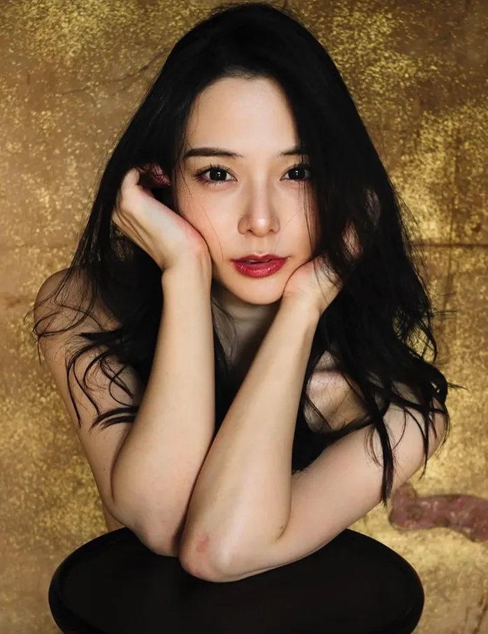 Yoshitaka Nene นักแสดงหนังผู้ใหญ่ ตัวเล็ก ไฟหน้าใหญ่ เสียงดี 29