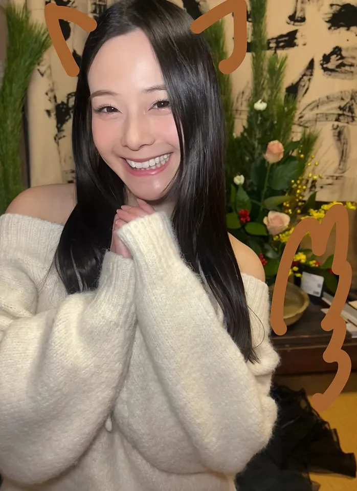 Yoshitaka Nene นักแสดงหนังผู้ใหญ่ ตัวเล็ก ไฟหน้าใหญ่ เสียงดี 31