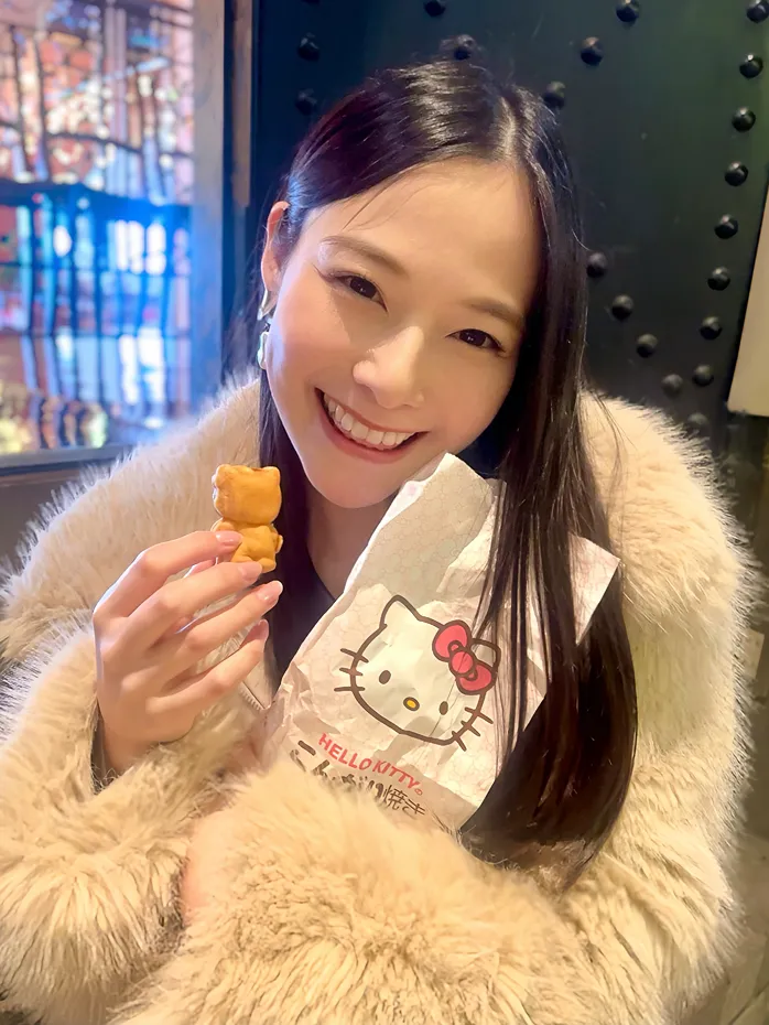 Yoshitaka Nene นักแสดงหนังผู้ใหญ่ ตัวเล็ก ไฟหน้าใหญ่ เสียงดี 22