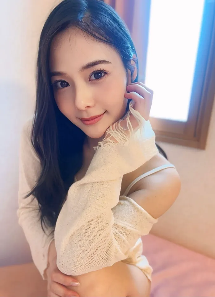 Yoshitaka Nene นักแสดงหนังผู้ใหญ่ ตัวเล็ก ไฟหน้าใหญ่ เสียงดี 10