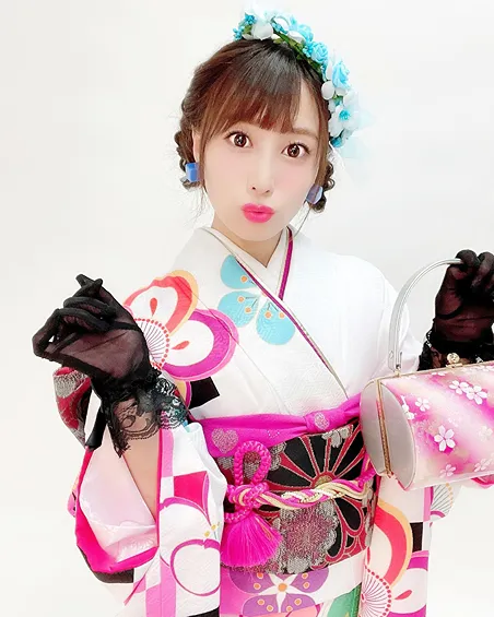 Minami Hatsukawa ประวัติ สาวญี่ปุ่น ลุคสดใส อดีตนักแสดง สายผู้ใหญ่ 29